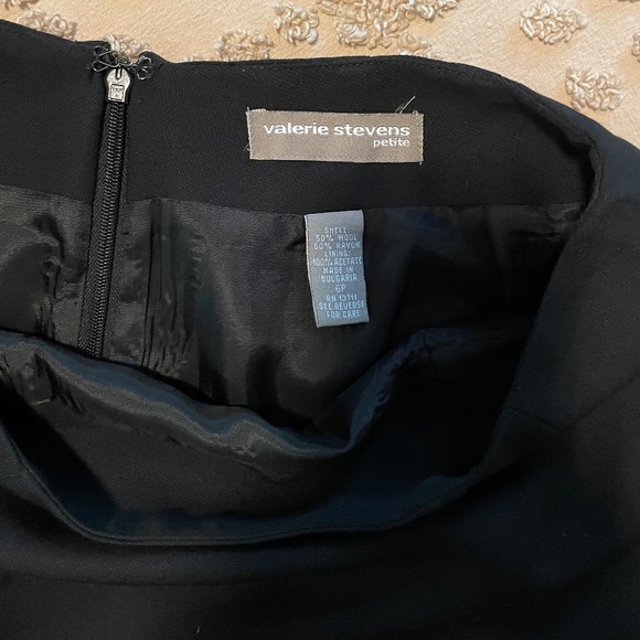 Suit Separates Blazer, Skirt & Slacks - Picture 12 of 16